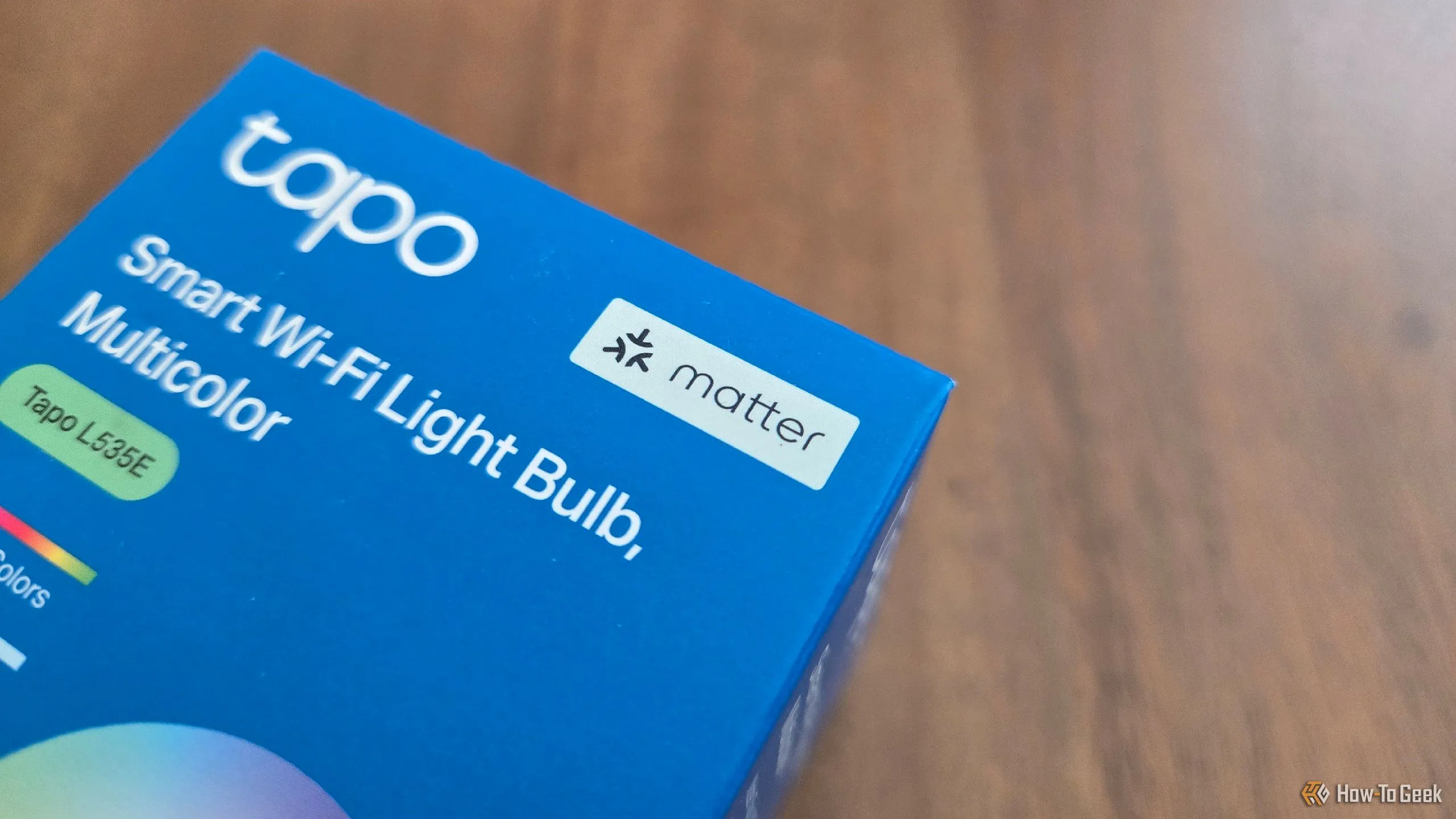 Bóng đèn thông minh TP-Link Tapo tương thích Matter vẫn còn trong hộp
