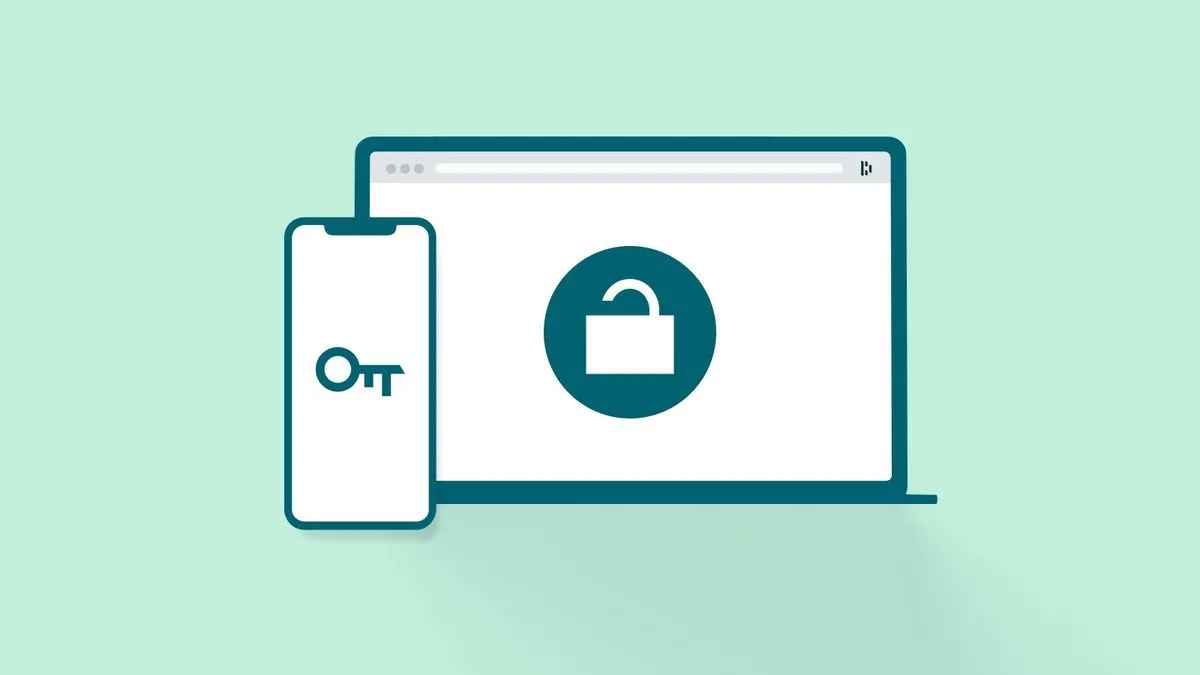 Dashlane hiển thị trên cả máy tính và điện thoại, minh họa khả năng hỗ trợ đa nền tảng