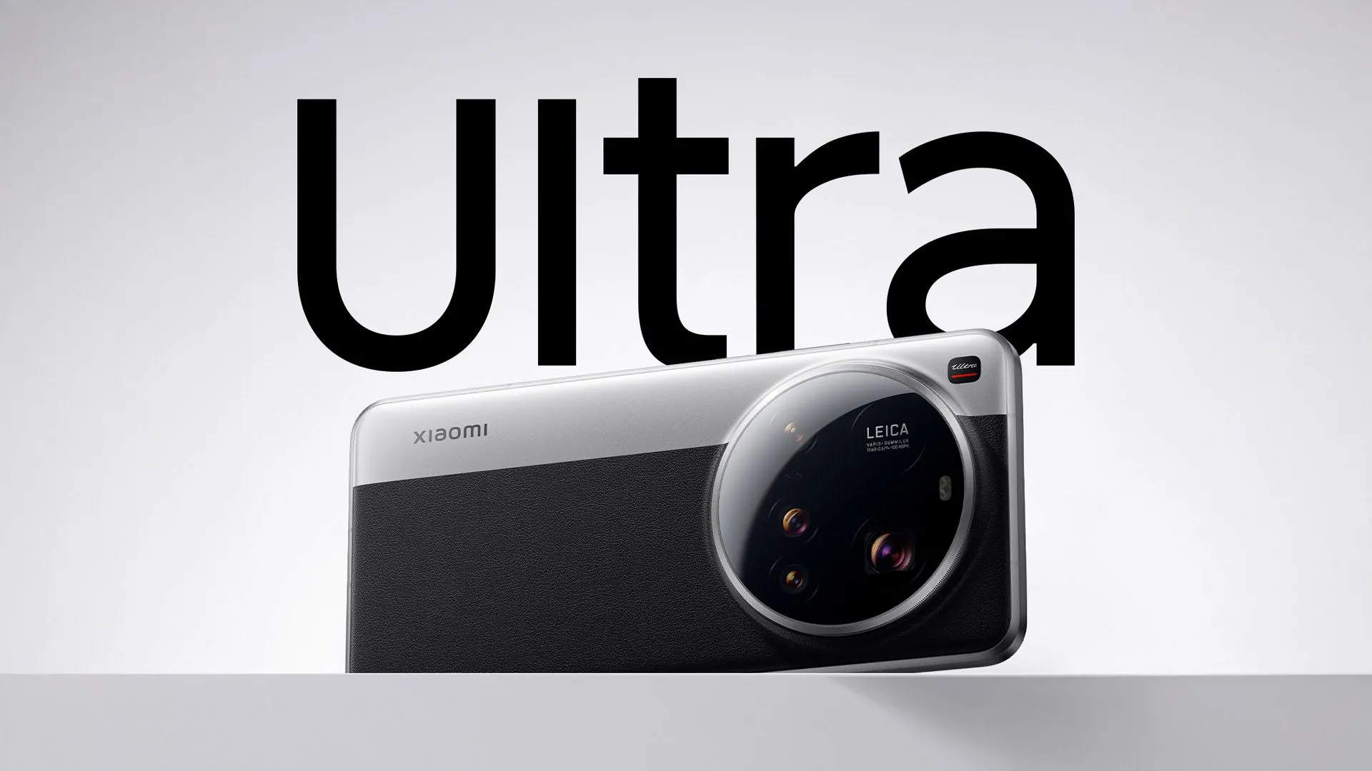 Điện thoại Xiaomi 15 Ultra với cụm camera lớn ở mặt lưng