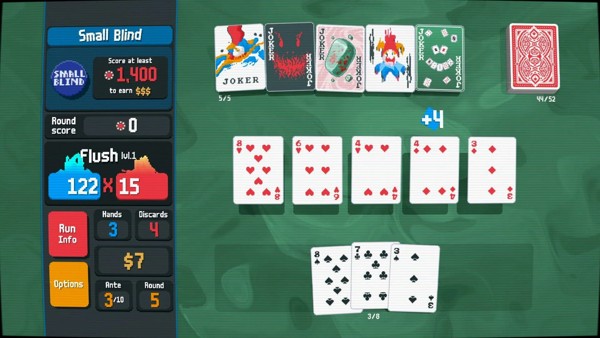 Giao diện game Balatro với năm lá bài trên tay và hàng loạt thẻ Joker phía trên, hiển thị điểm số thắng