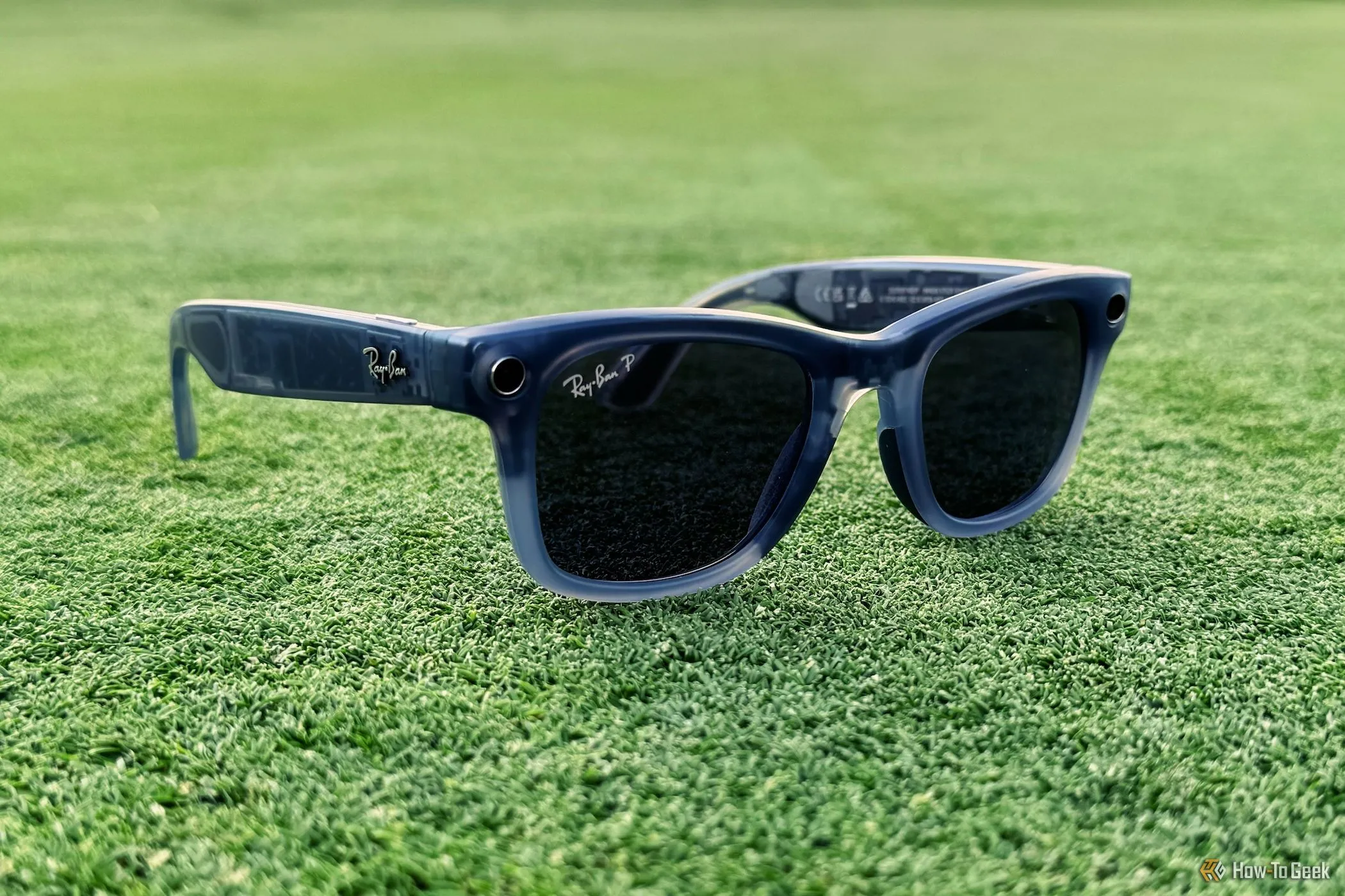 Kính thông minh Ray-Ban Meta Smart Glasses với tính năng dịch thuật trực tiếp.