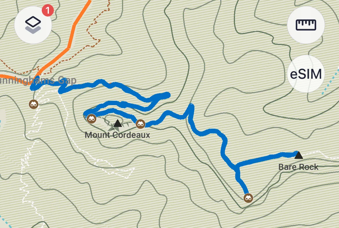 Lộ trình đã nhập được hiển thị rõ ràng trên bản đồ MAPS.ME, giúp người dùng dễ dàng theo dõi hành trình.