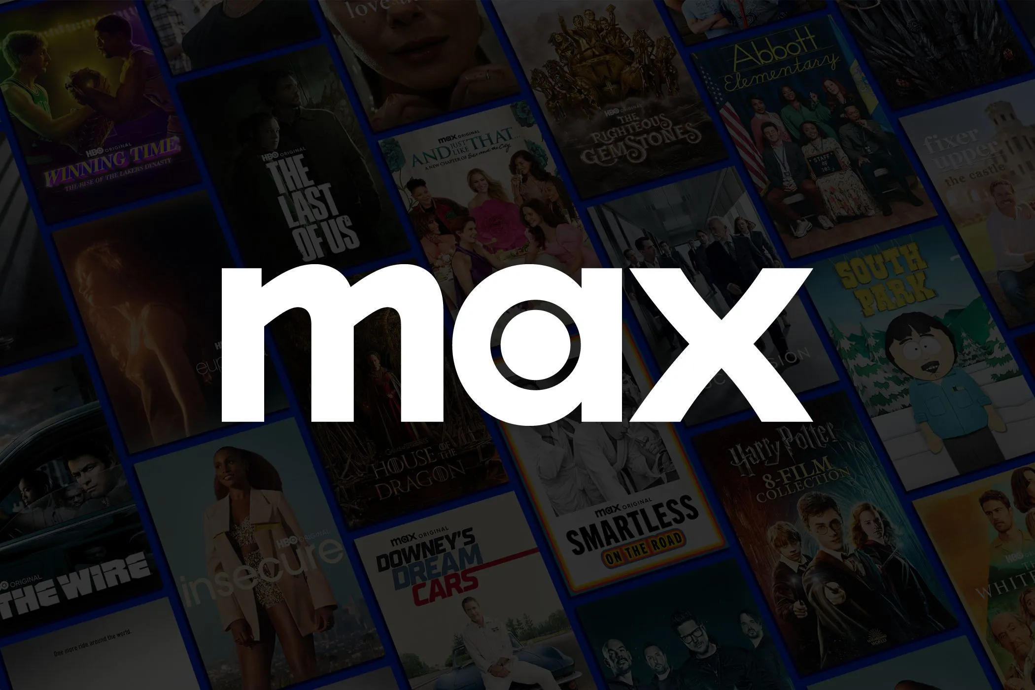 Logo Max màu xanh tím trên nền đen