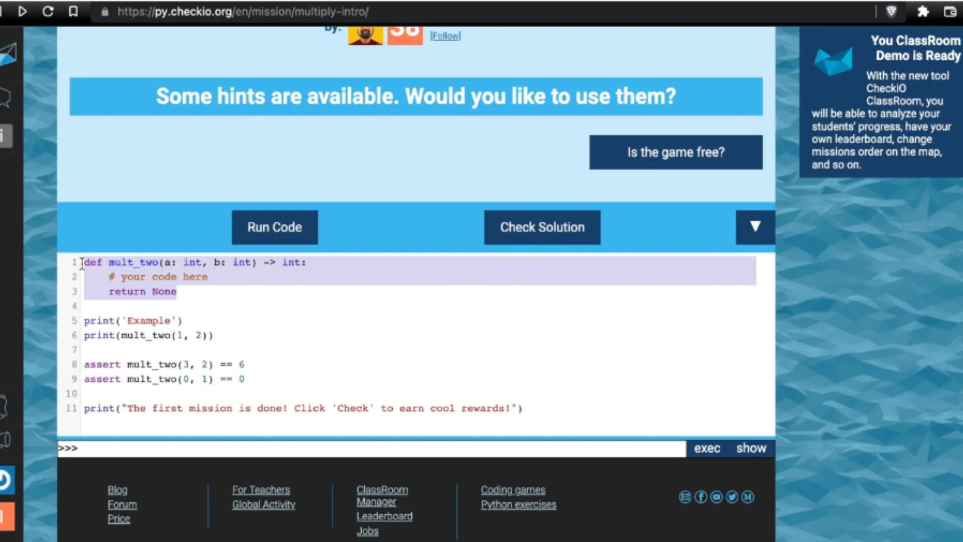 Màn hình trò chơi CheckiO hiển thị giao diện soạn thảo mã lệnh, giúp người học Python thực hành giải quyết vấn đề