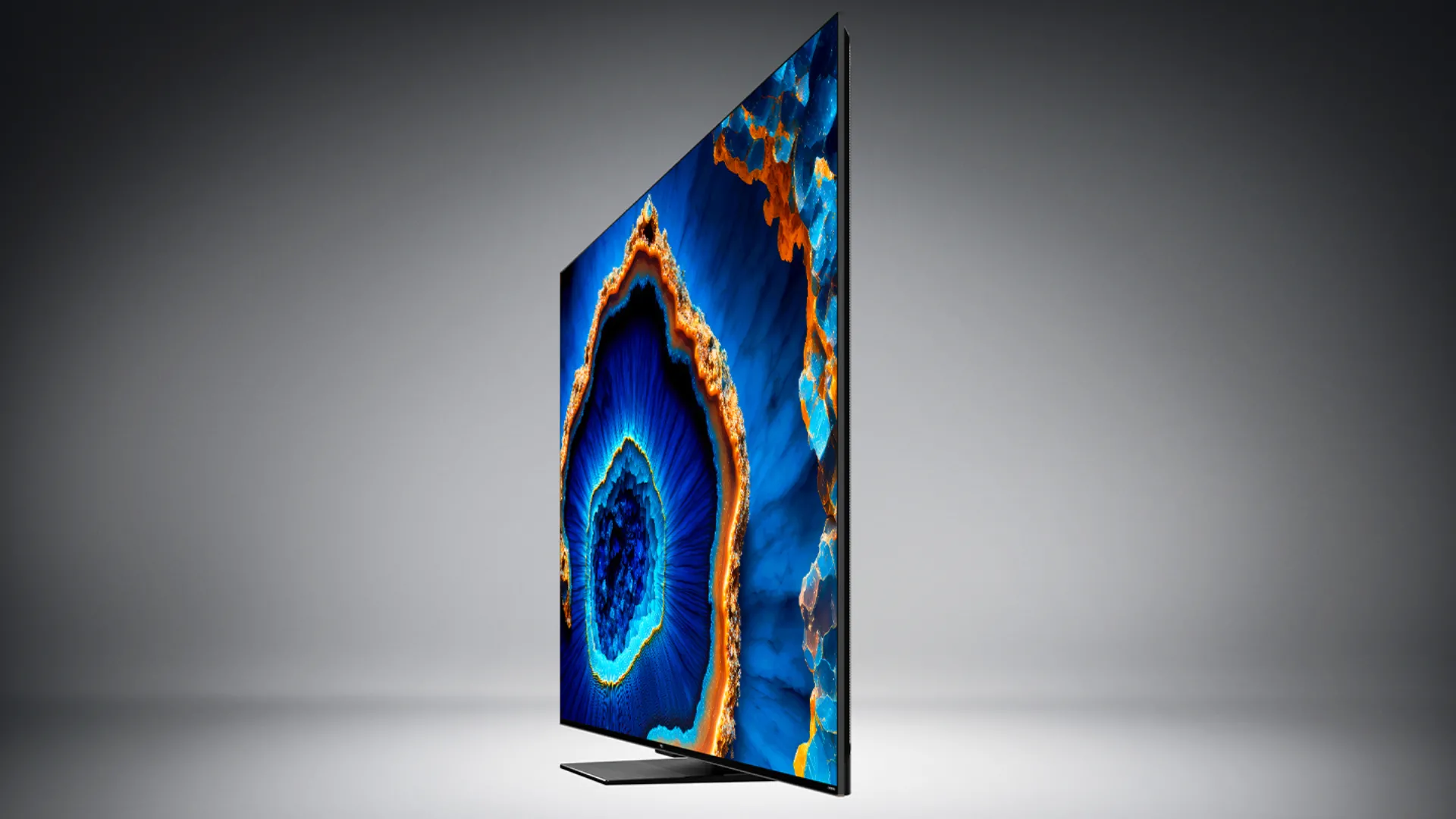 Mẫu TV TCL Q-class QD-miniLED, minh họa sự phổ biến của công nghệ miniLED trên TV