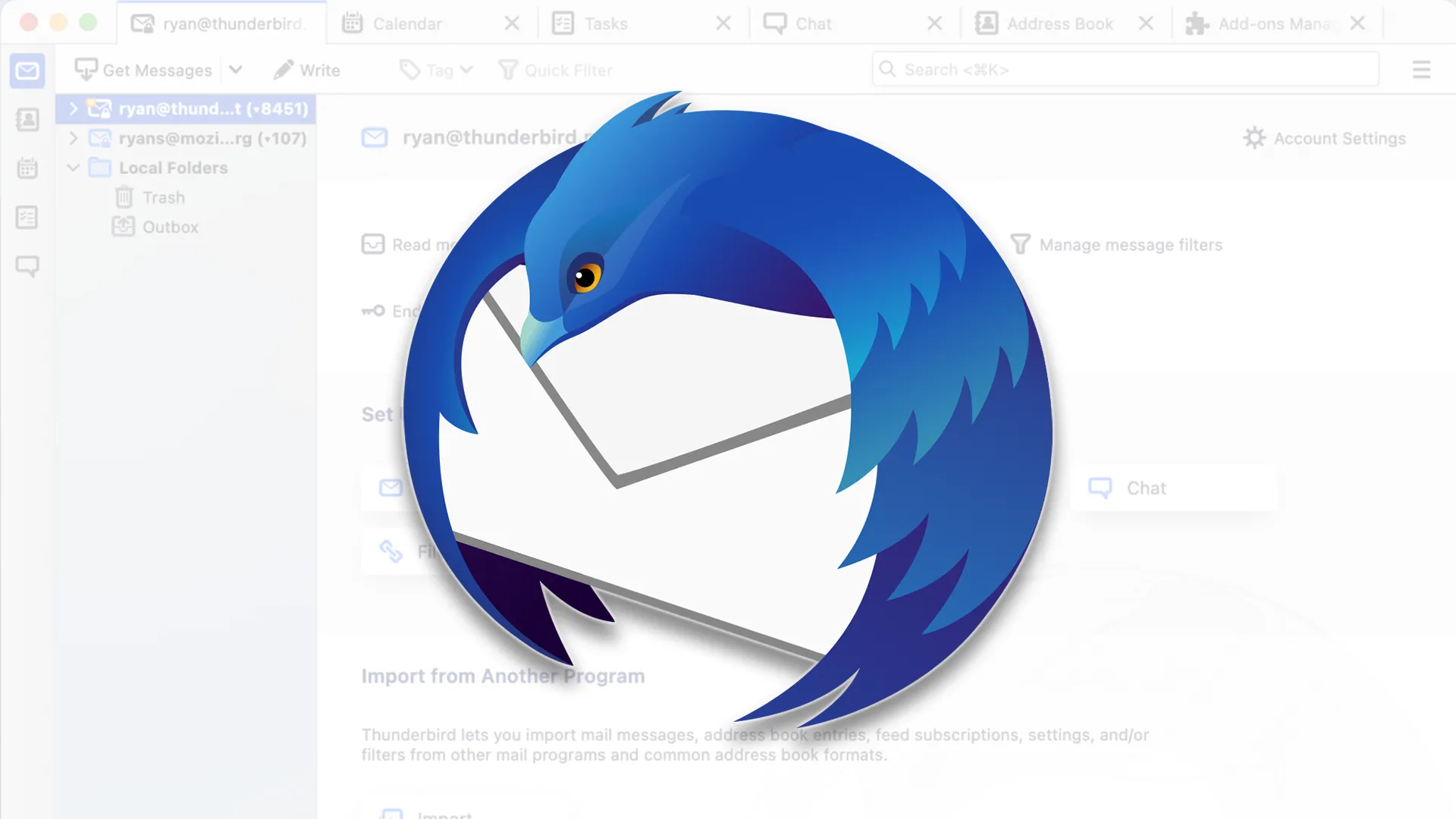 Thunderbird hoạt động mượt mà trên giao diện Linux