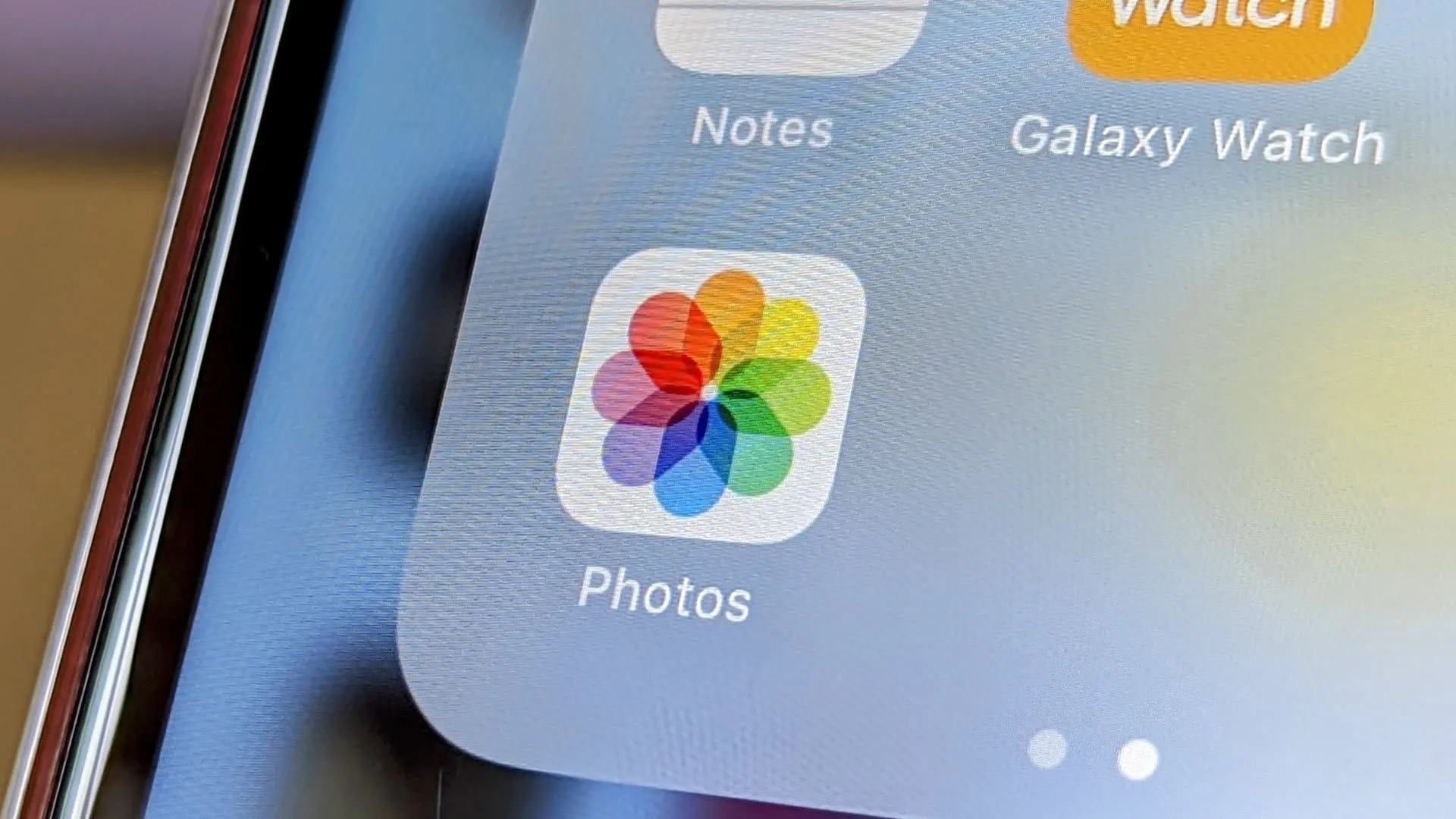 Ứng dụng Photos trên iPhone, hiển thị thư viện ảnh, minh họa việc quản lý ảnh dễ dàng trên điện thoại.