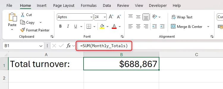 Bảng tính Excel với công thức &quot;=SUM(Monthly_Totals)&quot; sử dụng tên vùng để tính tổng