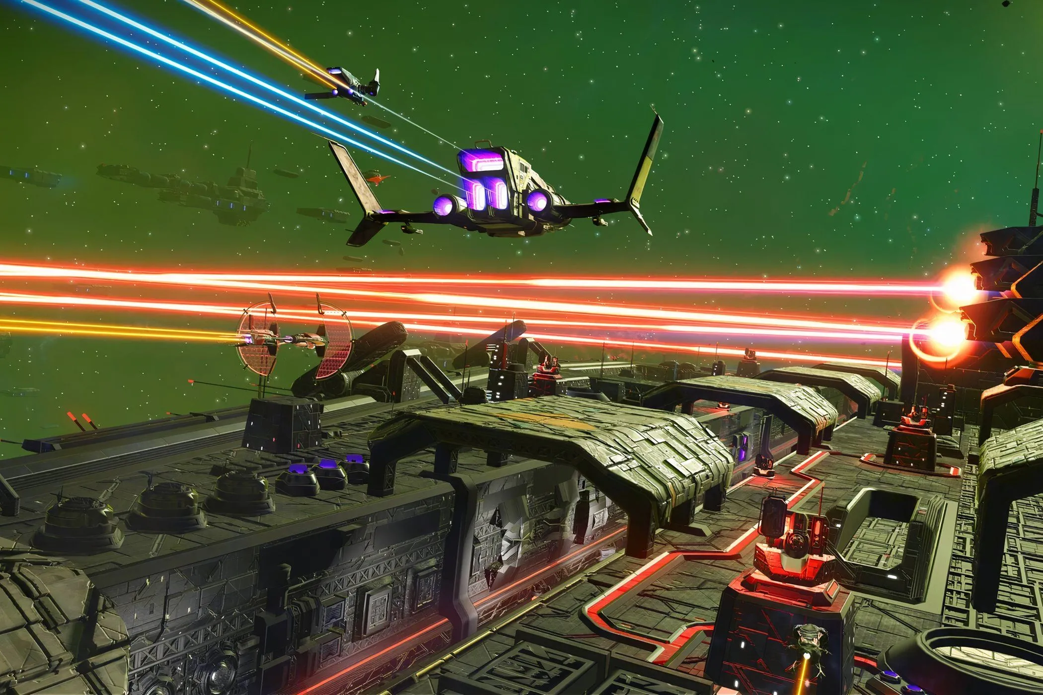 Cảnh tàu vũ trụ chiến đấu với phi thuyền khổng lồ trong game No Man's Sky, minh họa cho trải nghiệm gaming hấp dẫn mà người dùng Linux desktop mong muốn.