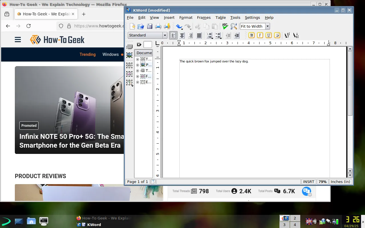 Desktop Trinity của EXE GNU/Linux đang chạy trình duyệt Firefox và trình soạn thảo văn bản KWord.