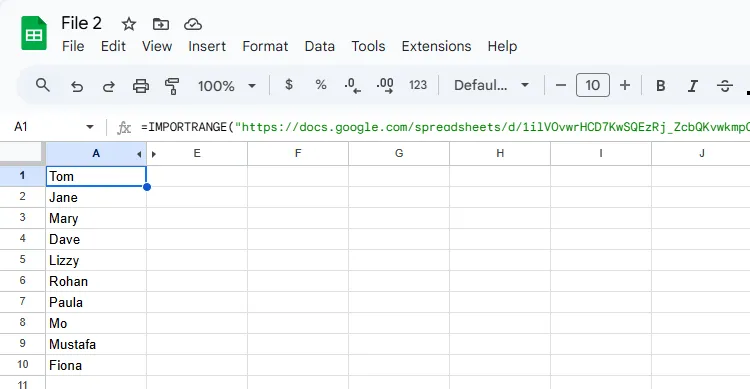 Dữ liệu từ một dải ô được nhập thành công vào bảng tính Google Sheets bằng hàm IMPORTRANGE.