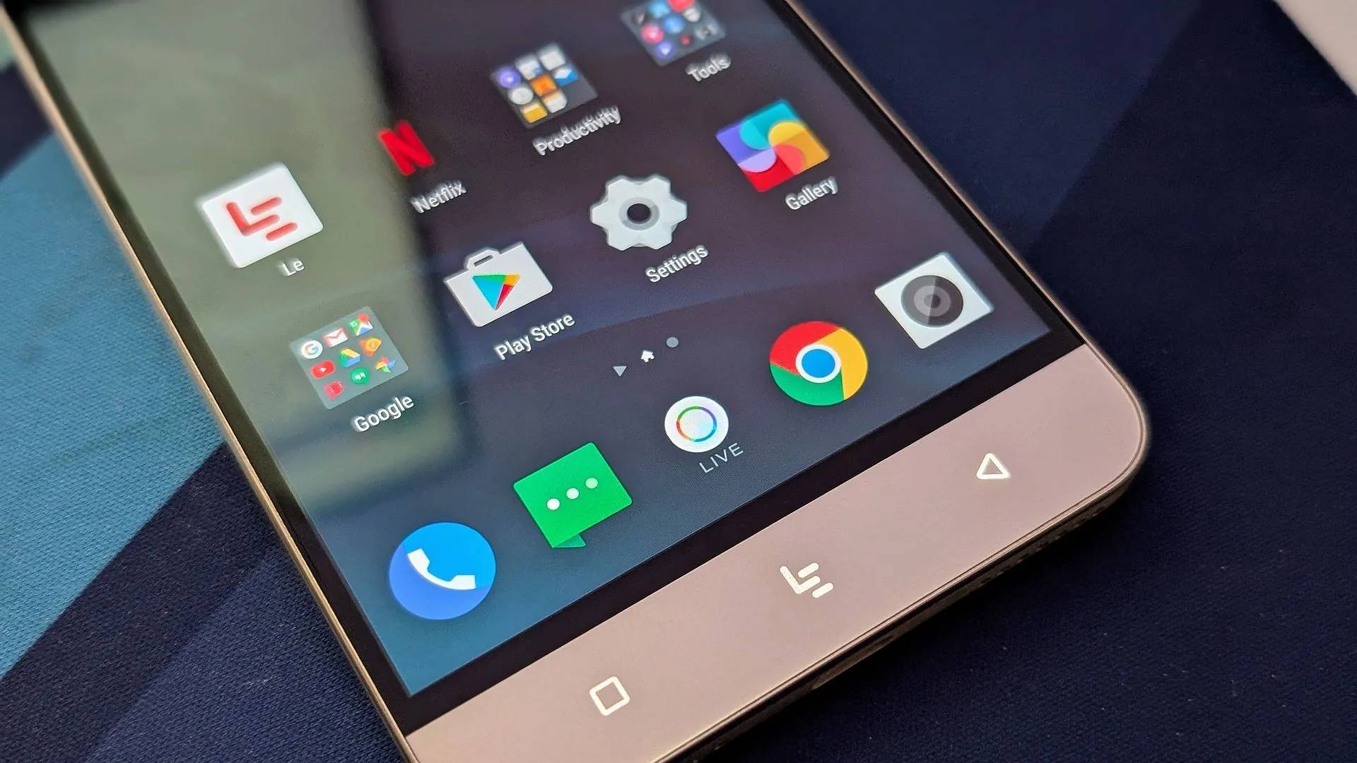 Giao diện EUI trên điện thoại LeEco Le Pro 3