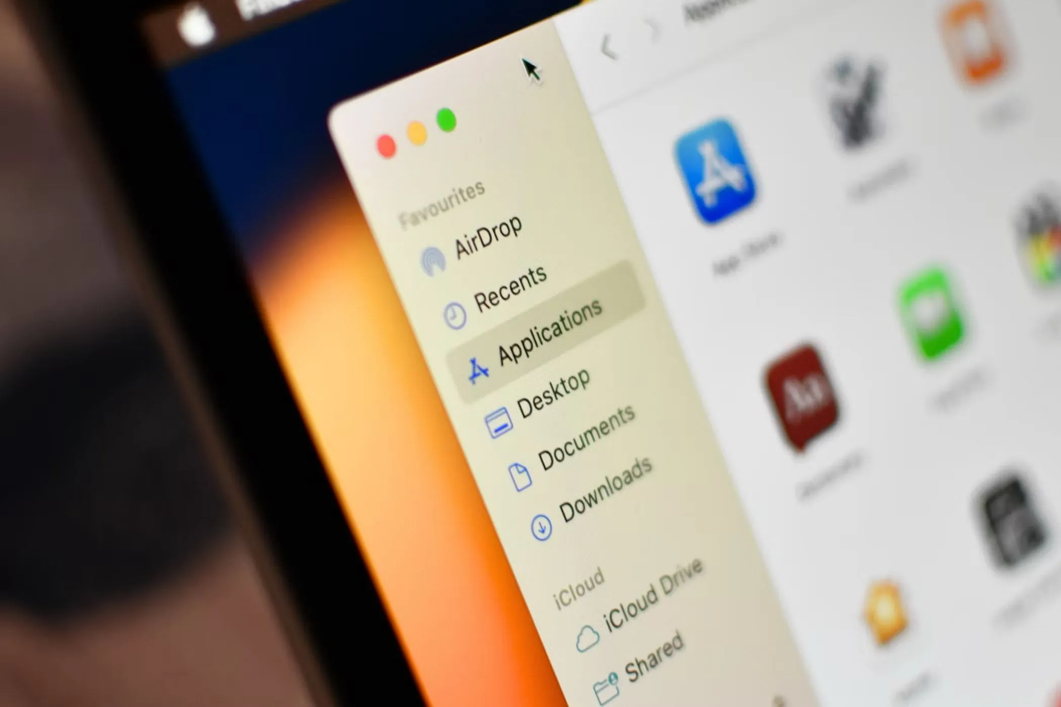 Giao diện hiển thị các biểu tượng ứng dụng trong Finder hoặc Launchpad trên macOS.