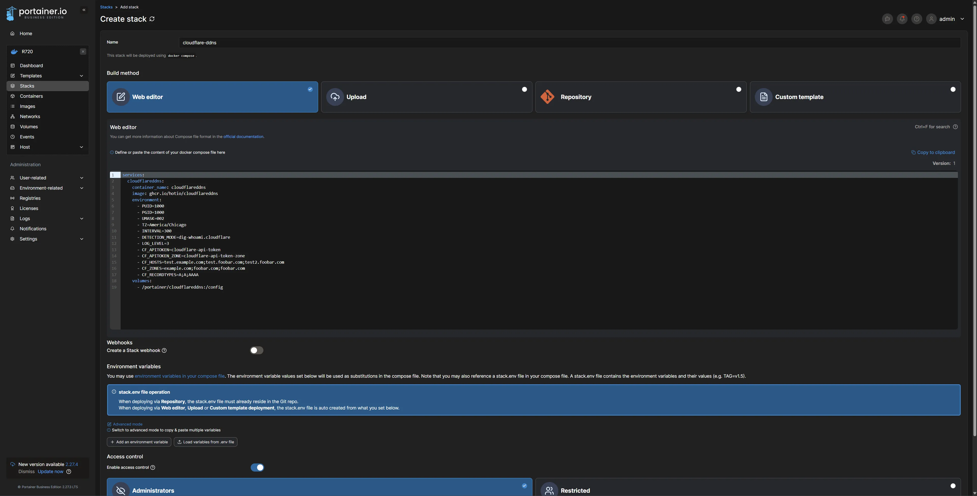 Giao diện Portainer thể hiện cấu hình container Cloudflare DDNS để cập nhật địa chỉ IP tự động cho tên miền của bạn.