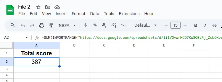 Hàm IMPORTRANGE lồng trong hàm SUM để tính tổng dải dữ liệu từ tệp Google Sheets khác.