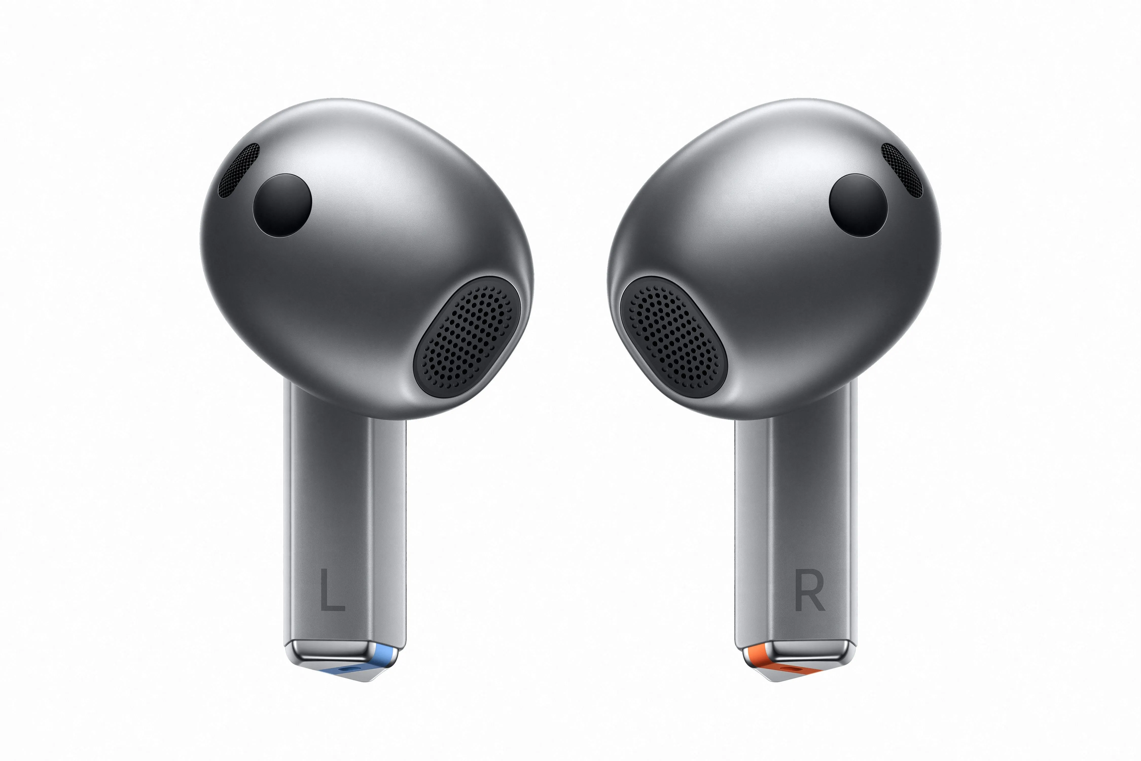 Hình ảnh cận cảnh tai nghe không dây Samsung Galaxy Buds 3 màu trắng sang trọng
