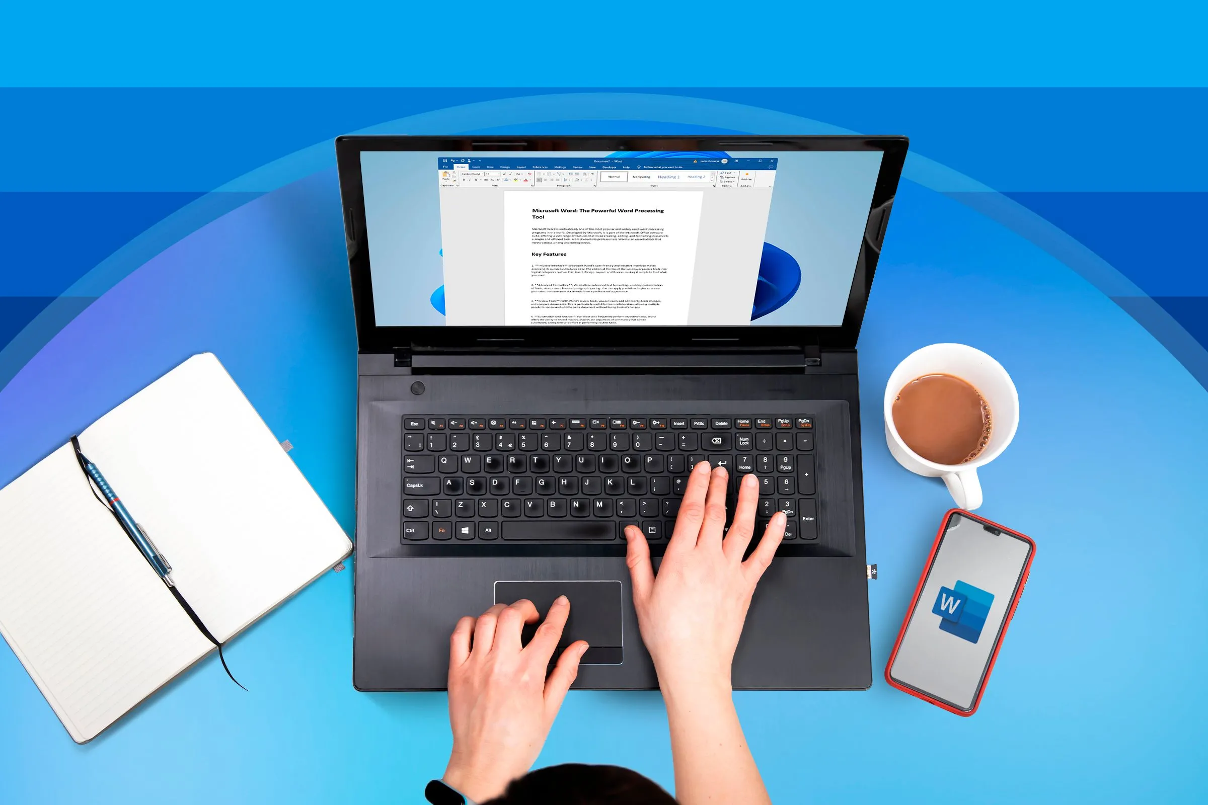Hình ảnh laptop hiển thị Microsoft Word cùng sổ tay và điện thoại, biểu thị việc tạo mục lục.