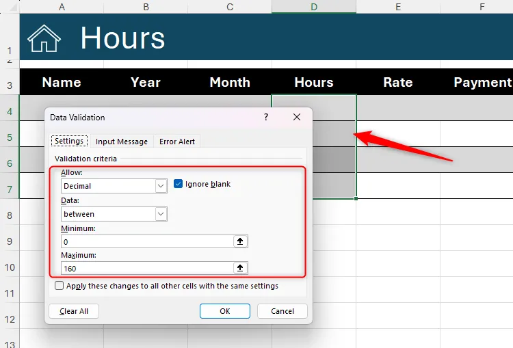 Hộp thoại Data Validation trong Excel được cấu hình để giới hạn nhập liệu chỉ cho phép số thập phân từ 0 đến 160 vào ô &quot;Hours&quot;, đảm bảo tính hợp lệ của dữ liệu.