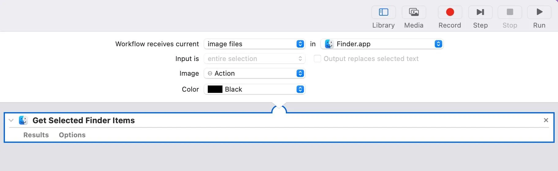Kéo thả hành động &quot;Get Selected Finder Items&quot; từ thanh công cụ vào khu vực làm việc của Automator để khởi tạo Quick Action.