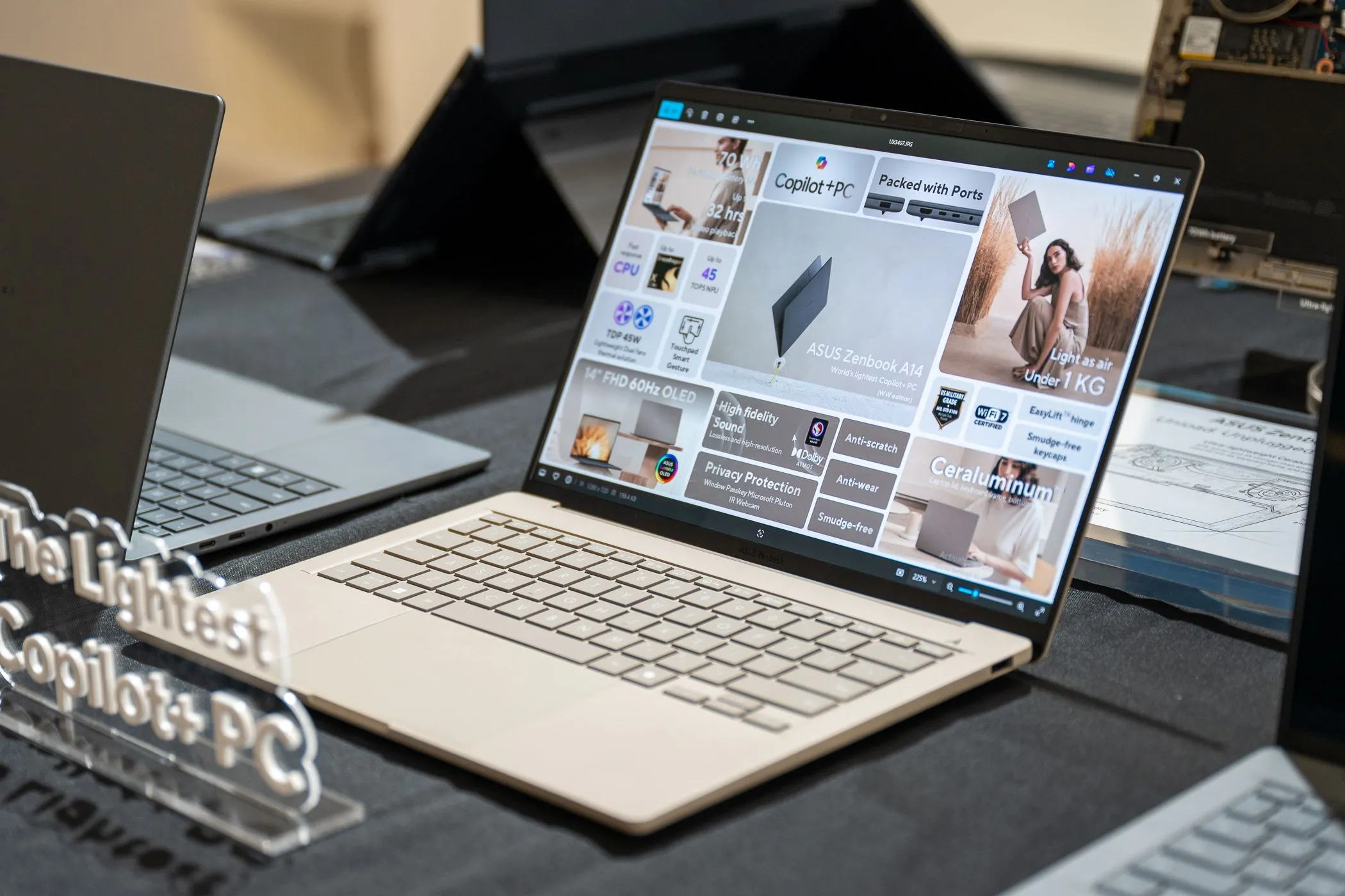 Laptop ASUS Zenbook A14 chạy chip Snapdragon của Qualcomm