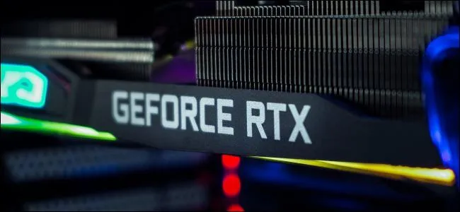 Logo NVIDIA GeForce RTX, biểu tượng của các dòng card đồ họa hiệu năng cao trong ngành công nghiệp game.