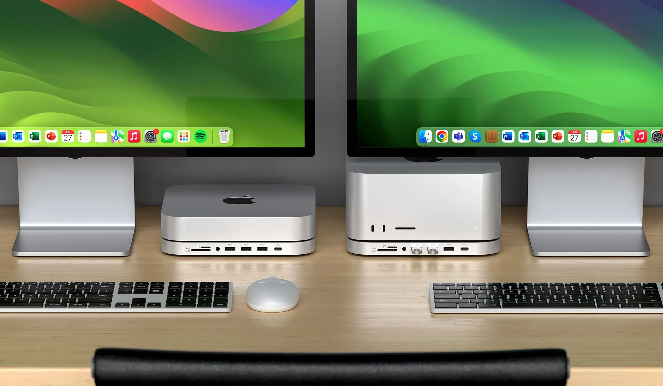 Mac mini và Mac Studio cùng với hub Thunderbolt, thể hiện khả năng mở rộng và biến thiết bị thành trung tâm đa nhiệm.