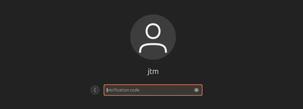 Màn hình đăng nhập Ubuntu hiển thị yêu cầu nhập mã xác thực trước mật khẩu.