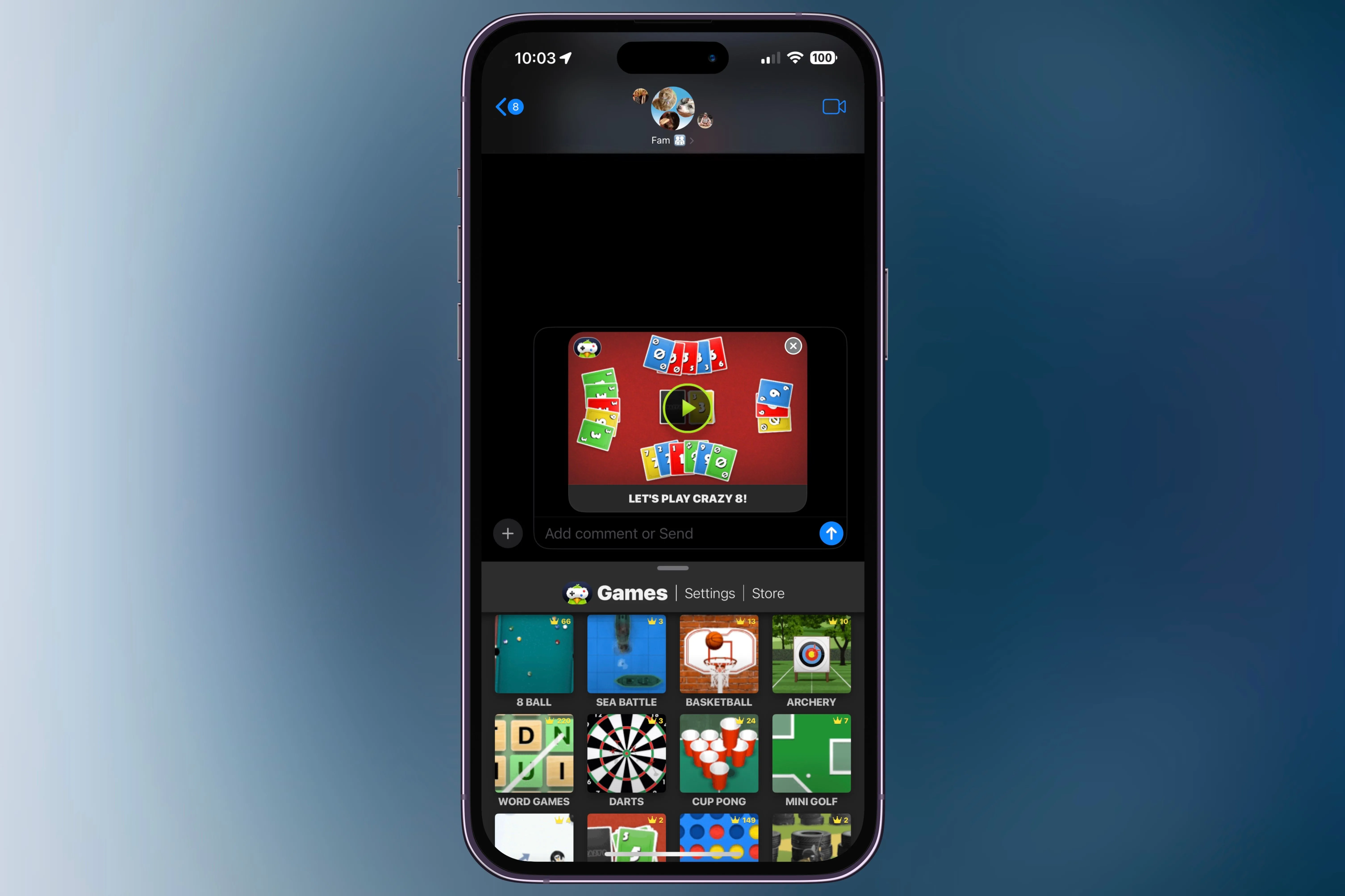 Màn hình gửi trò chơi Crazy 8 tới nhóm chat trên iPhone thông qua ứng dụng GamePigeon.