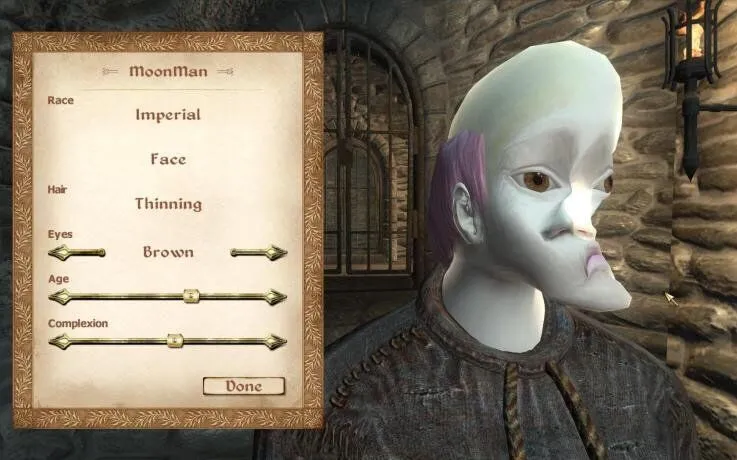 Nhân vật MoonMan trong Oblivion Remastered với khuôn mặt hình mặt trăng.