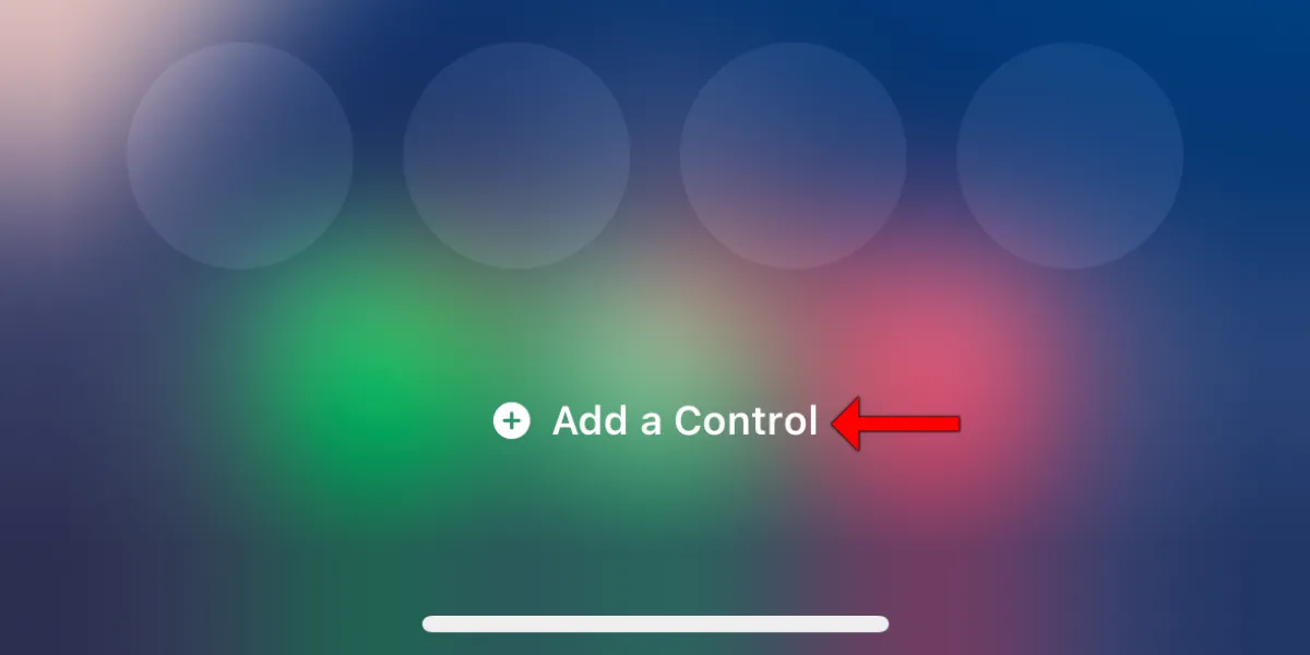 Nút &quot;Thêm điều khiển&quot; trong Control Center trên iPhone chạy iOS 18 để tùy chỉnh