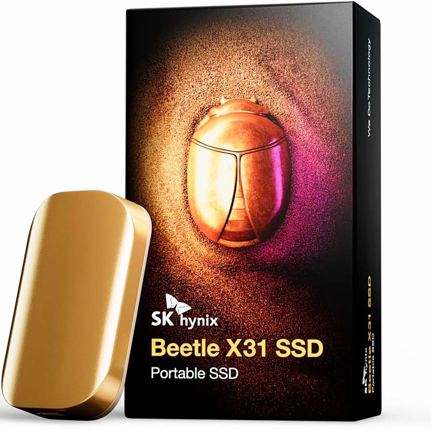 Ổ cứng SSD di động SK hynix Beetle X31 1TB màu vàng champagne đặt cạnh hộp sản phẩm trên nền trắng, thể hiện thiết kế nhỏ gọn và sang trọng.