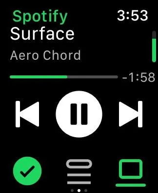 Thanh điều chỉnh âm lượng màu xanh lá cây trong ứng dụng Spotify trên Apple Watch, cho phép người dùng thay đổi âm lượng phát nhạc trên Mac bằng Digital Crown.