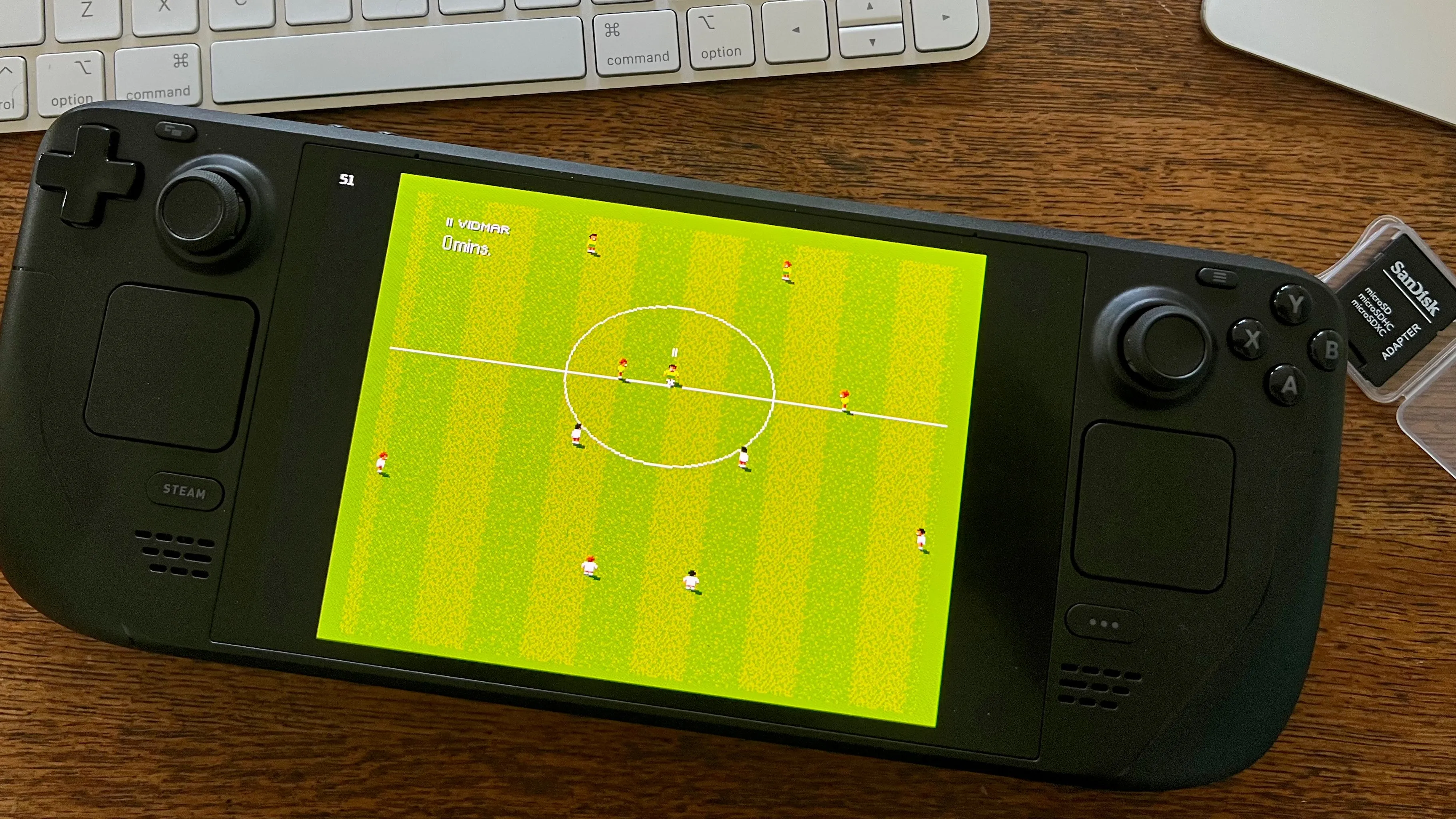 Trải nghiệm game bóng đá Sensible World of Soccer cổ điển trên Steam Deck