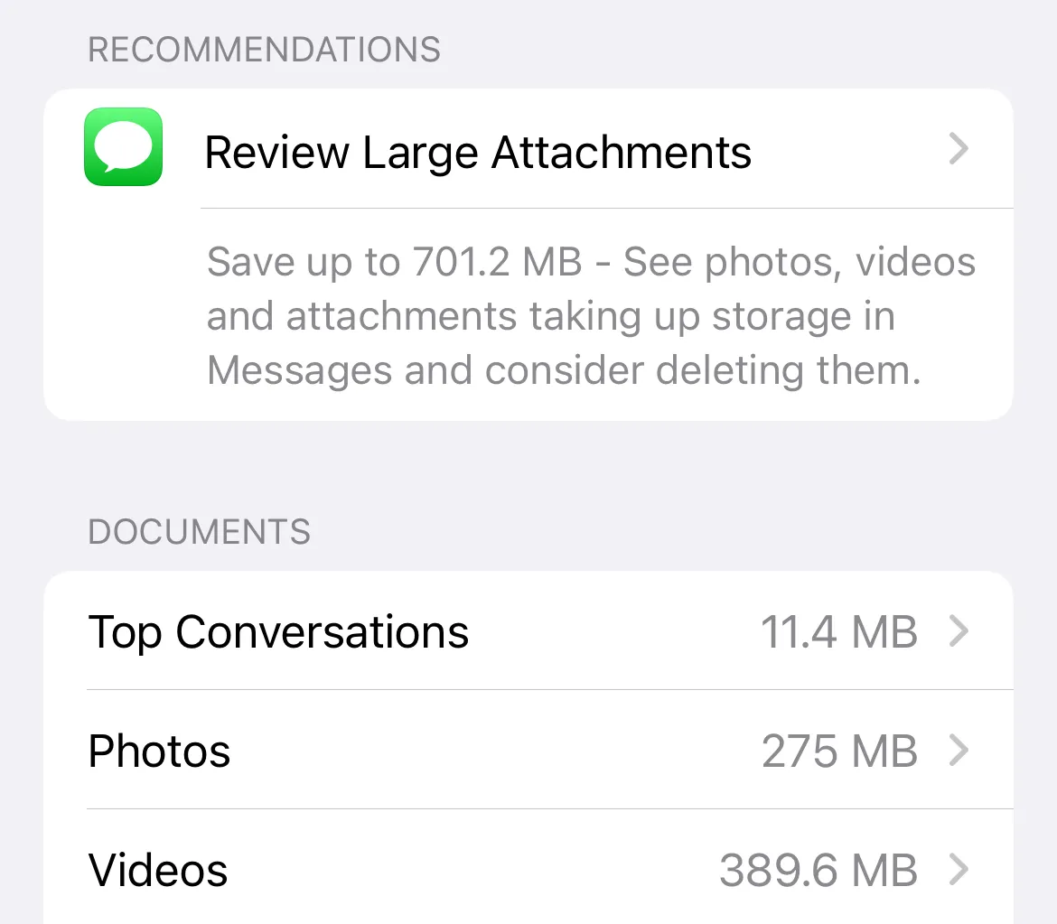 Xem lại tệp đính kèm lớn trong cài đặt dung lượng iPhone