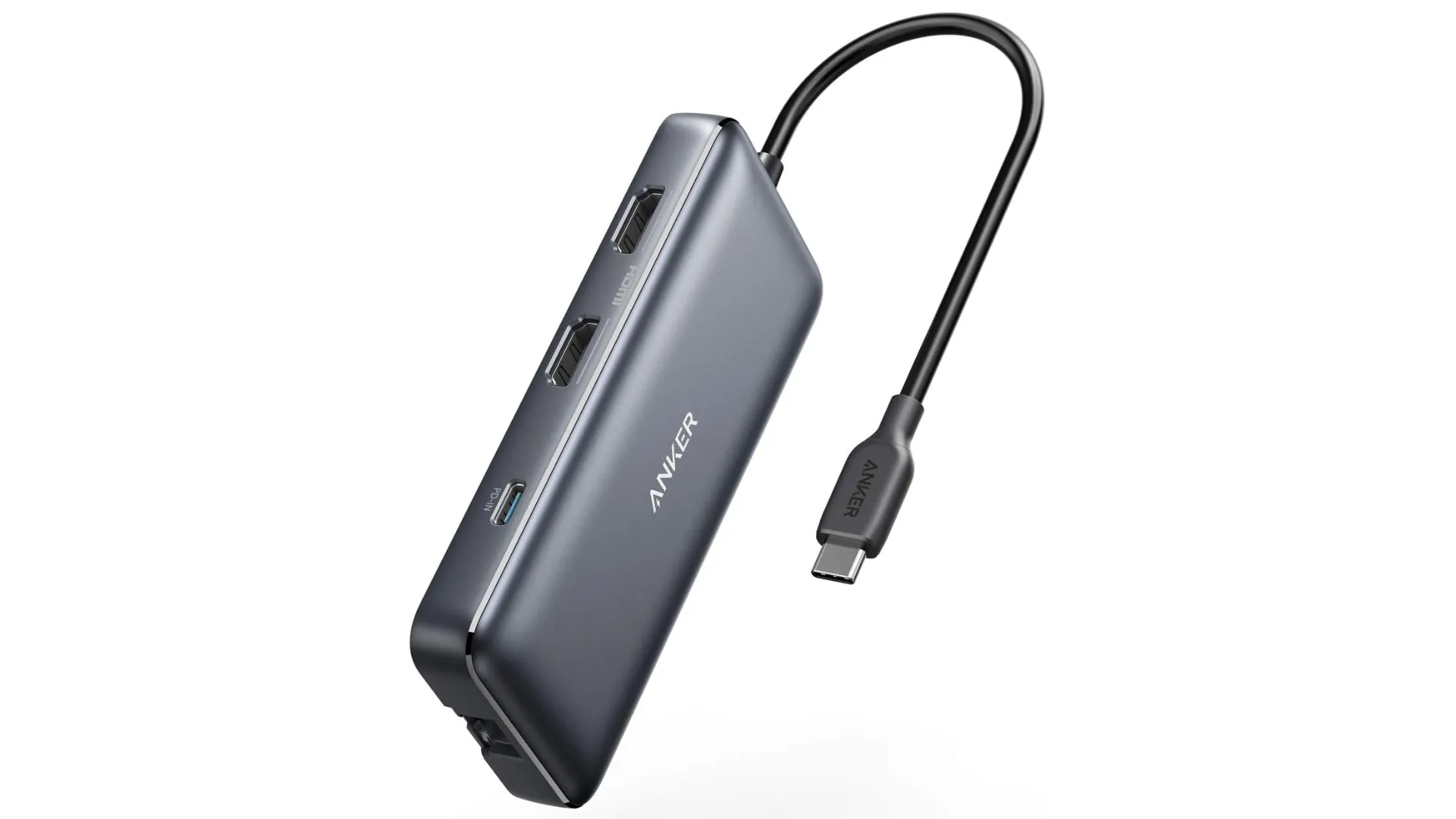 Hình ảnh một chiếc hub USB-C của Anker với nhiều cổng kết nối đa dạng như HDMI, USB-A, USB-C và khe đọc thẻ, đặt trên nền trắng.