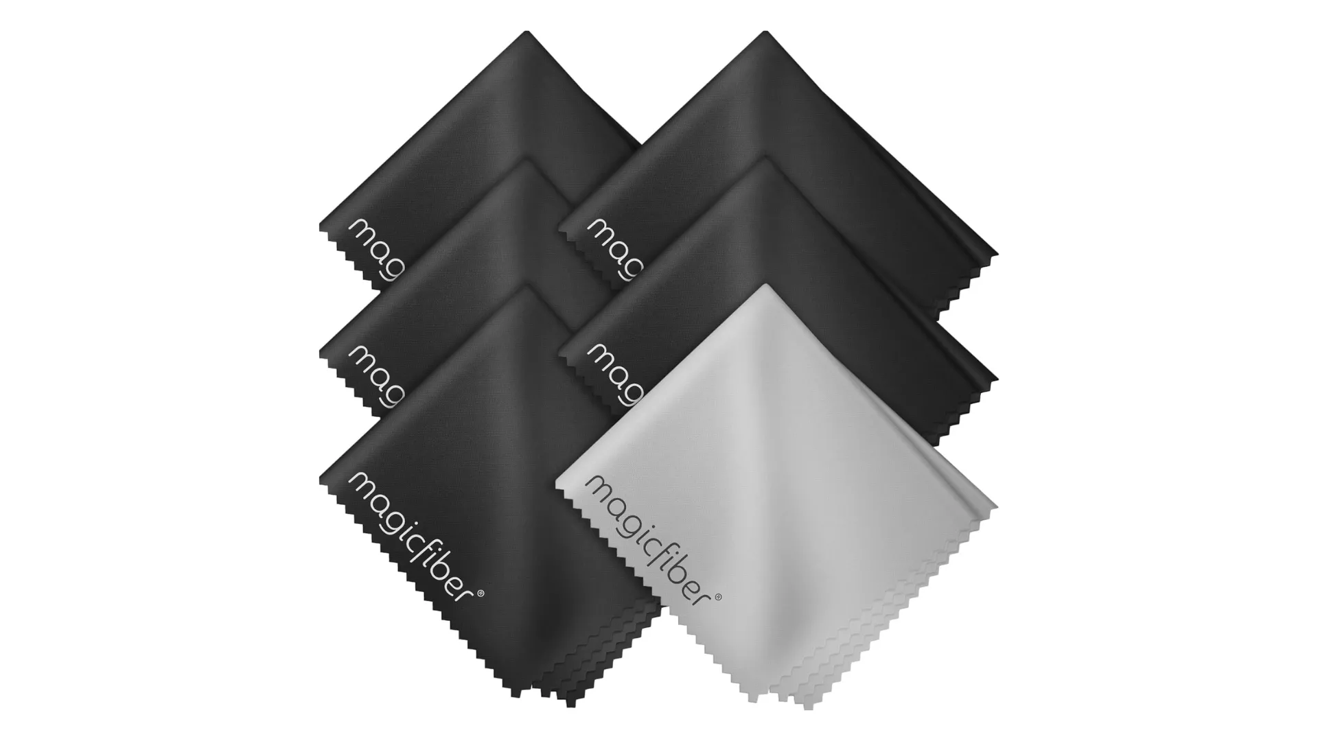 Hình ảnh một chồng khăn lau microfiber mềm mại, màu xám, được gấp gọn gàng, đặt trên nền trắng, biểu trưng cho công cụ vệ sinh hiệu quả.