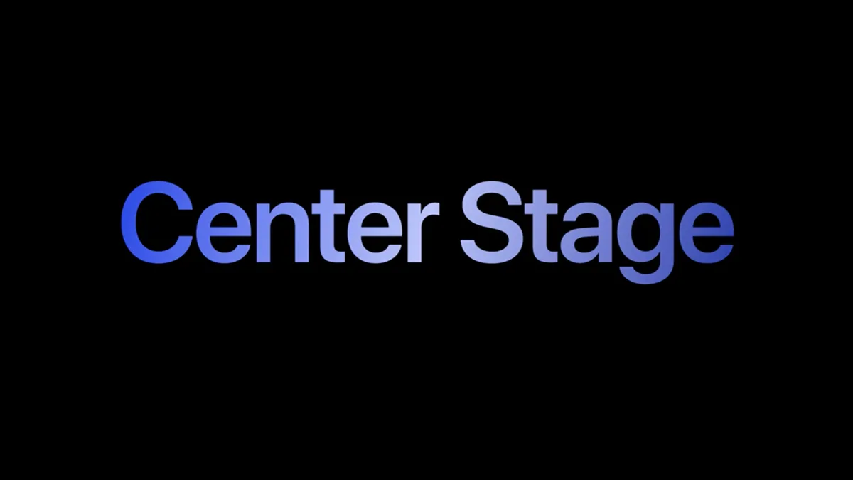 Tính năng Center Stage của Apple giúp giữ chủ thể luôn ở trung tâm khung hình trong các cuộc gọi video trên iPad.