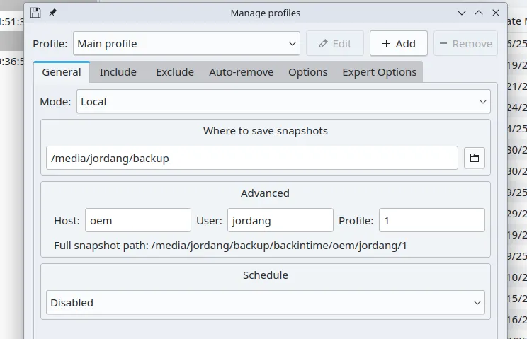 Các tùy chọn cấu hình profile trong giao diện ứng dụng Back in Time trên Linux