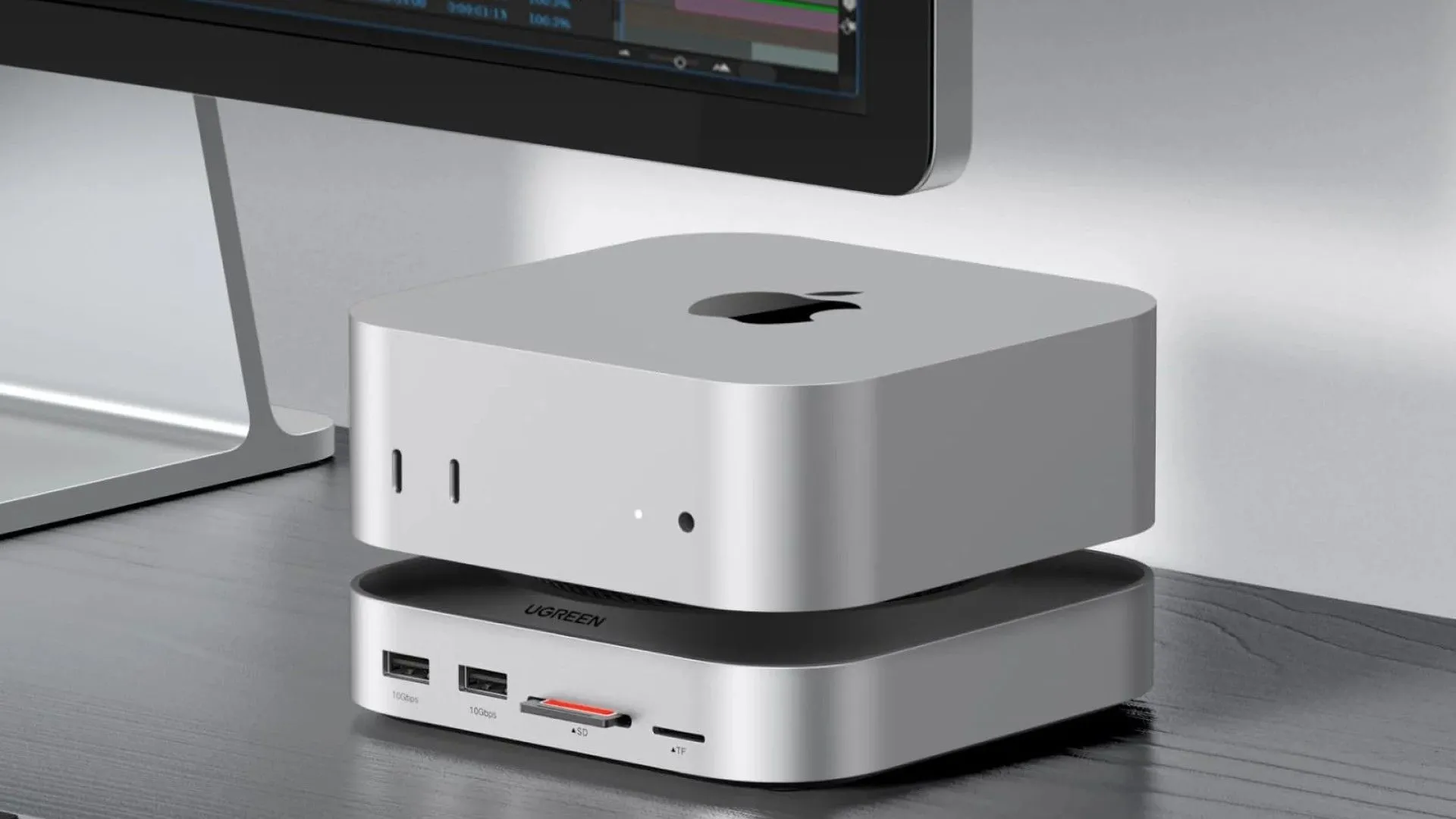 Dock UGREEN dành cho Mac mini M4 đặt trên bàn, một phụ kiện hữu ích để mở rộng cổng kết nối