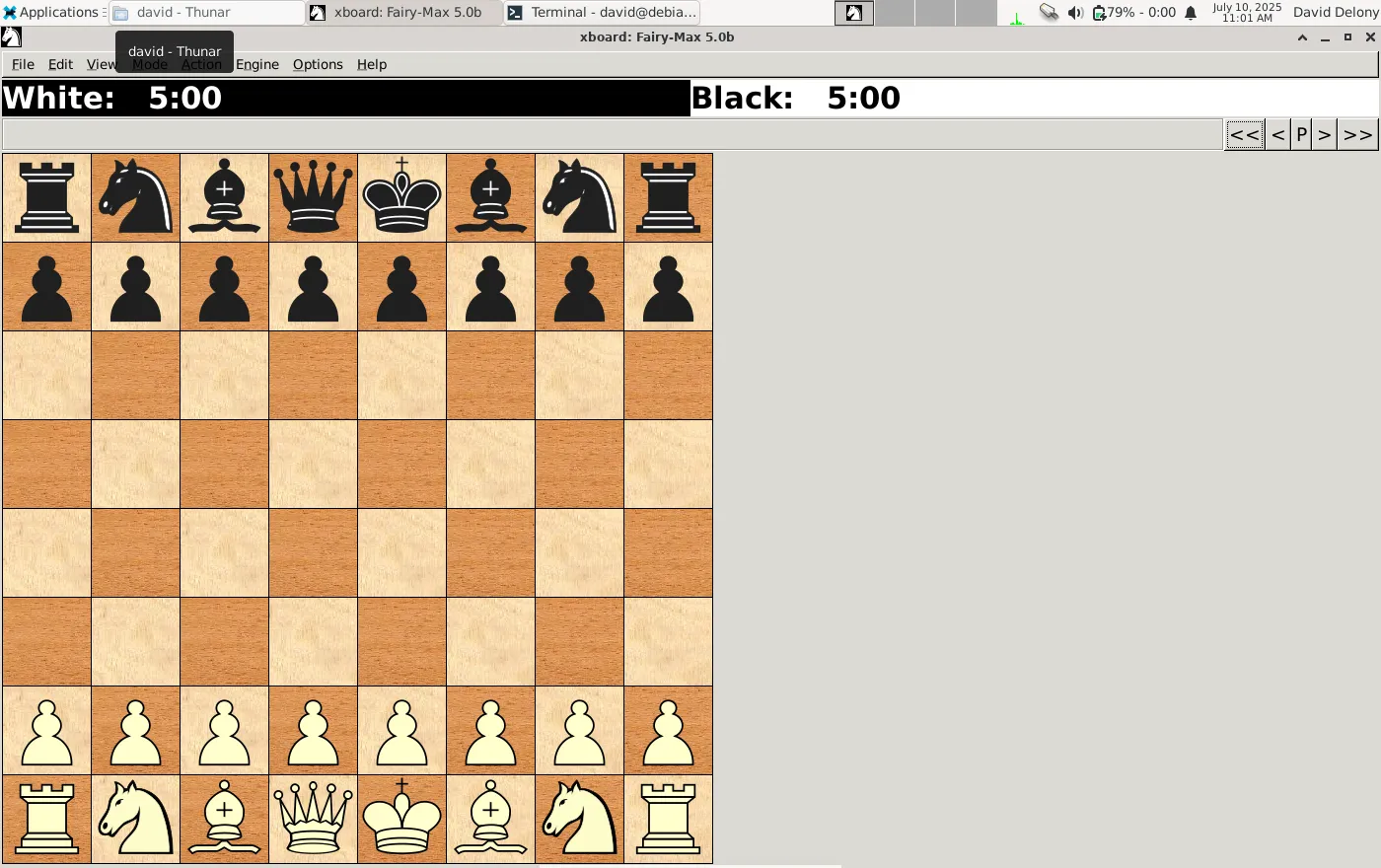 Giao diện cửa sổ hiển thị bàn cờ vua của ứng dụng XBoard chạy trên hệ điều hành Linux
