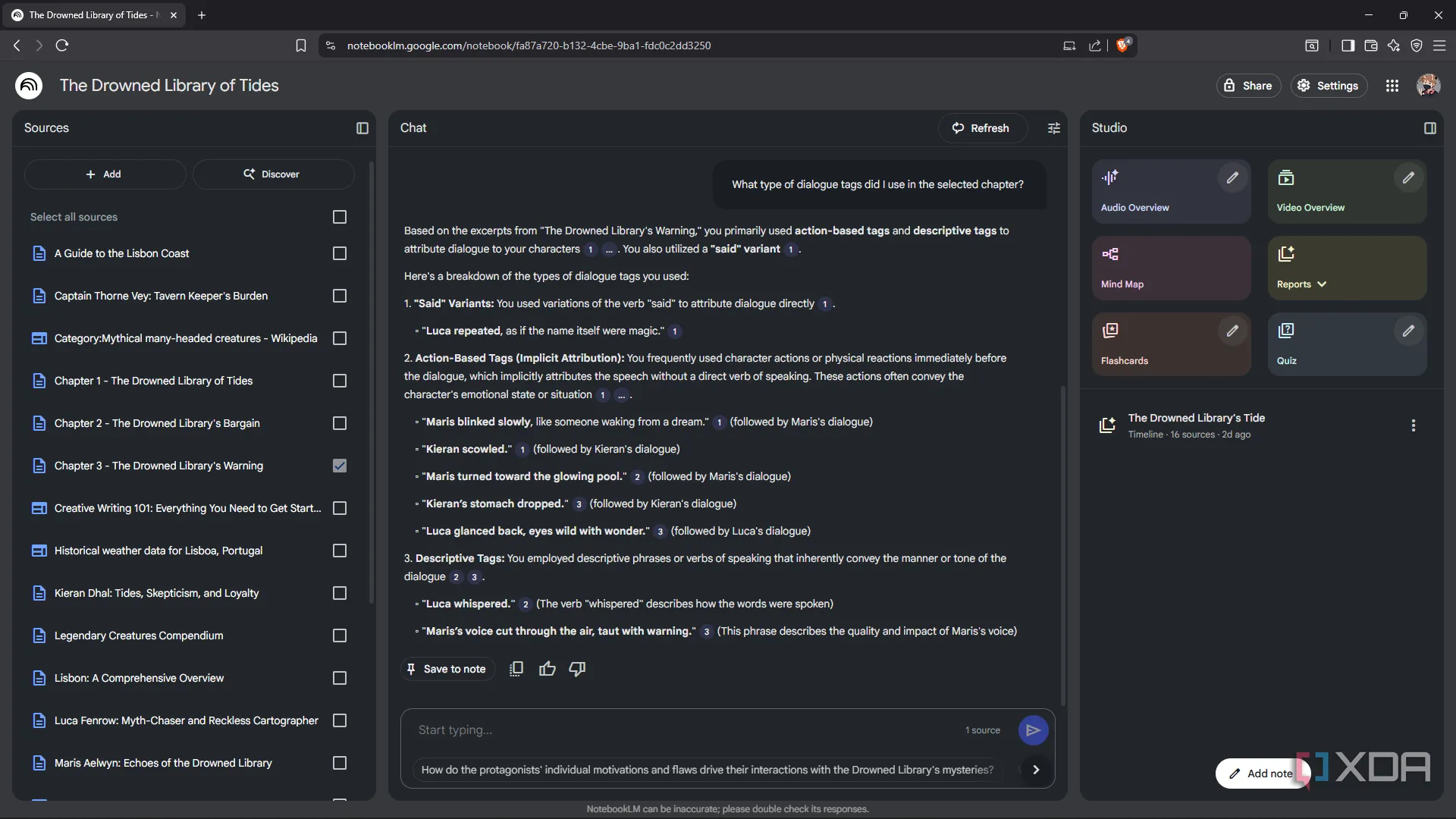 Giao diện NotebookLM với khung chat AI, nơi người dùng nhập câu hỏi để truy xuất thông tin cụ thể từ các nguồn tài liệu đã tải lên, minh họa khả năng tra cứu nhanh.