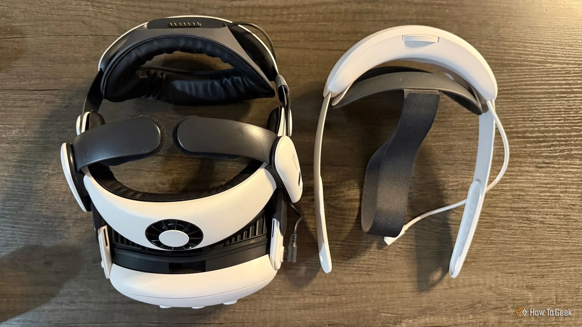 Meta Quest 3 với dây đeo Halo Strap BOBOVR S3 Pro và dây đeo Elite Strap cùng pin